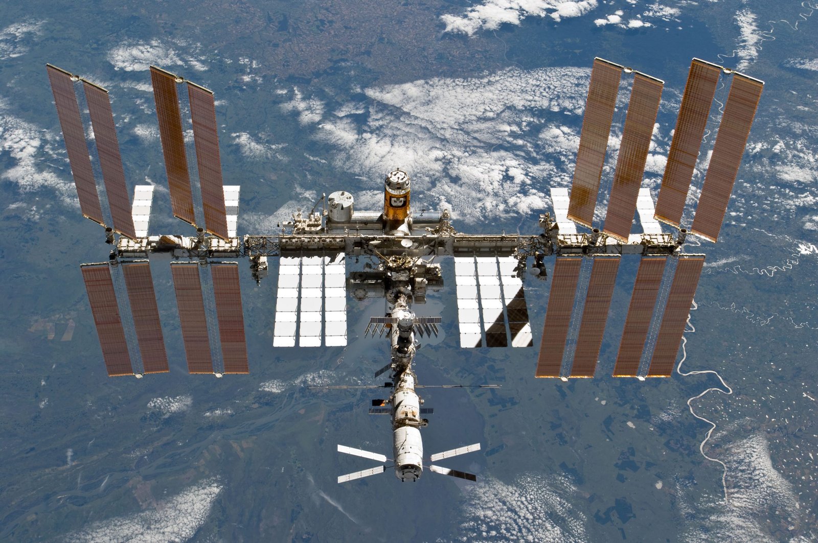 ISS: international collaboration